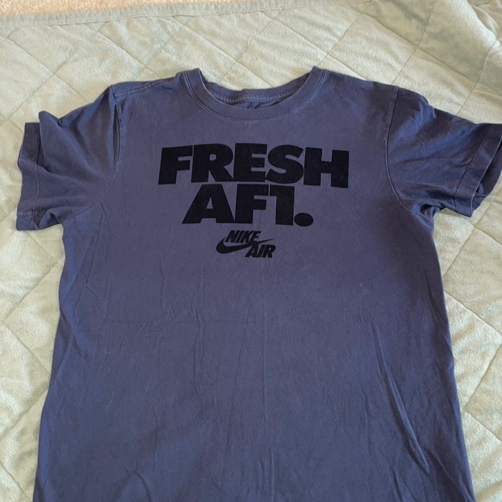 Nike t-shirt